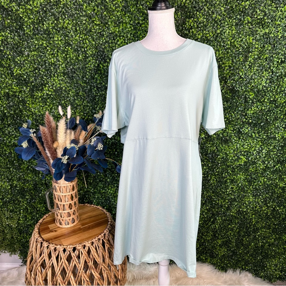 Nwt teal Tide Melrose and market T-Shirt Dress